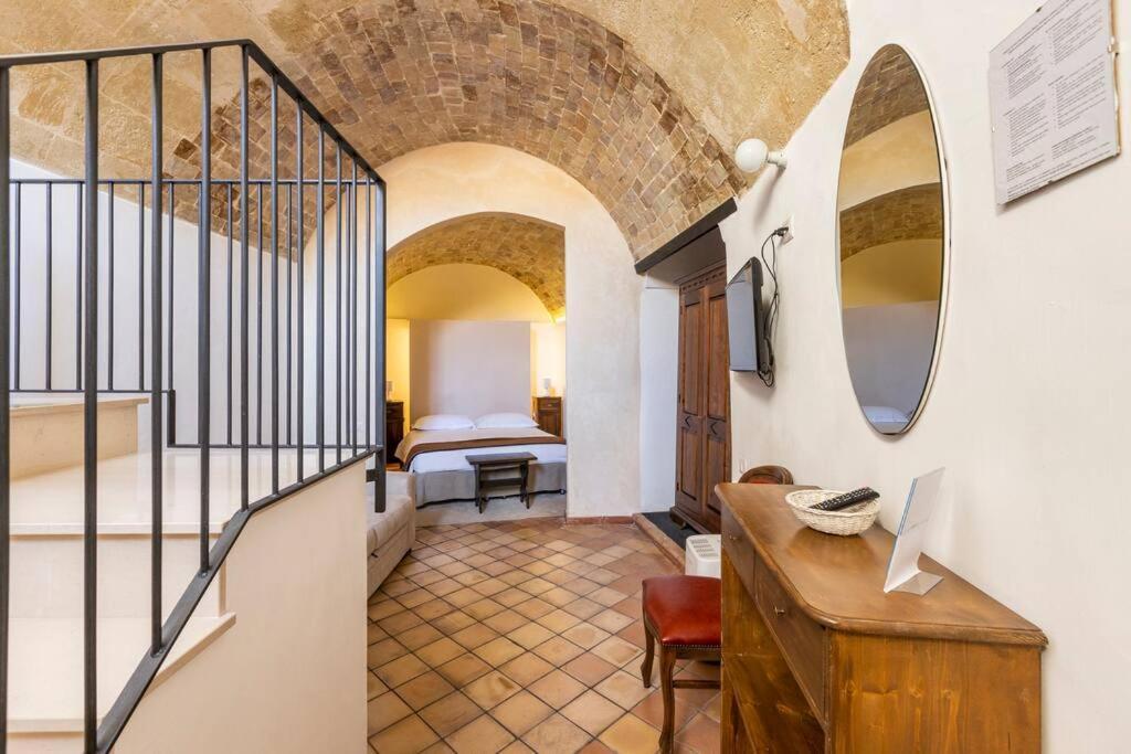 L' Abbraccio Dei Sassi Hotel Matera Exterior photo